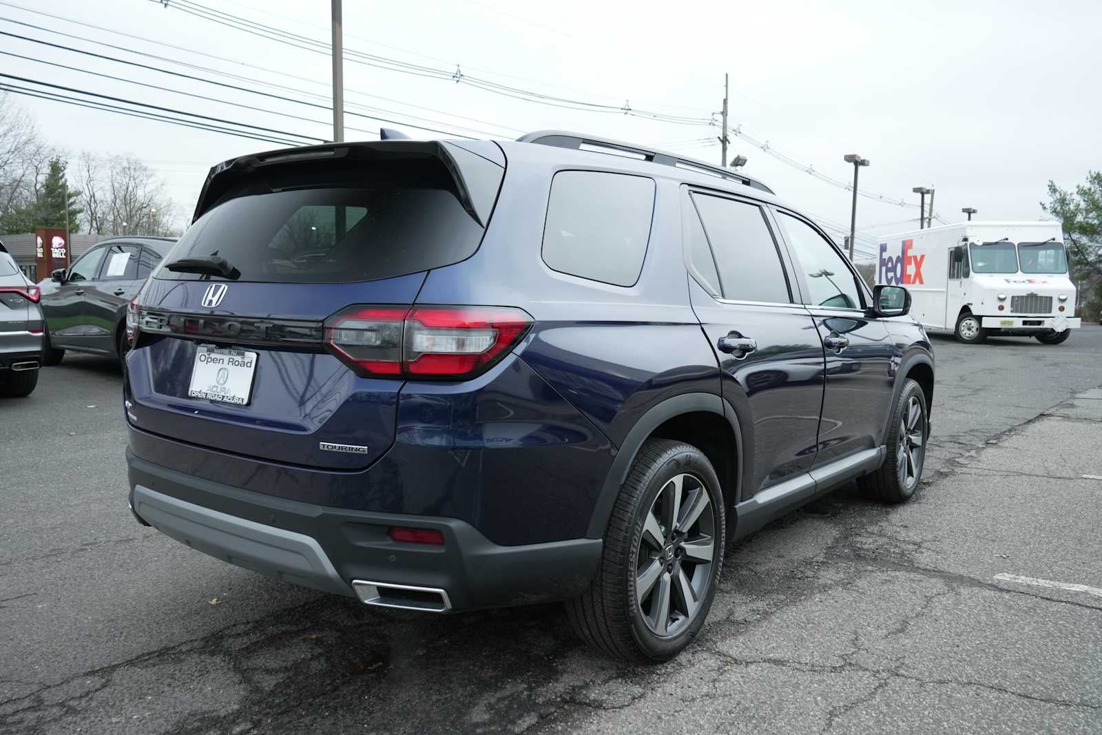 2025 Honda Pilot Touring AWD