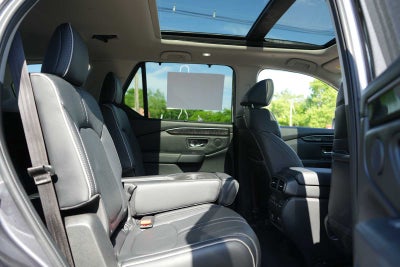 2023 Honda Pilot Elite AWD