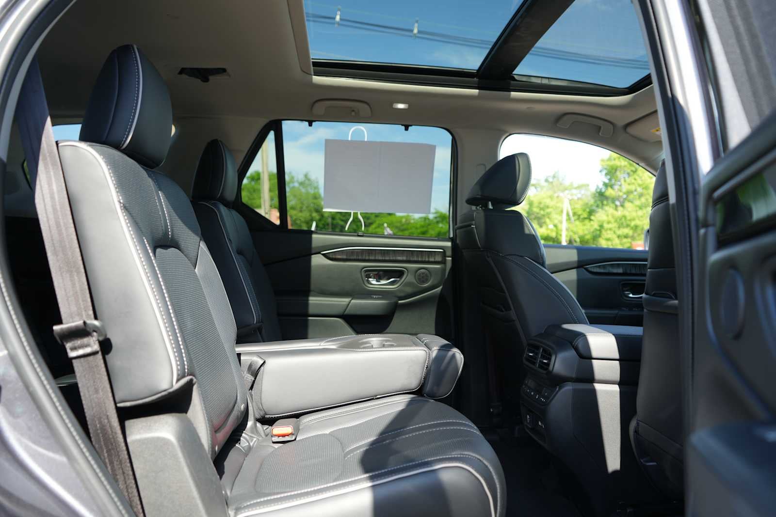 2023 Honda Pilot Elite AWD