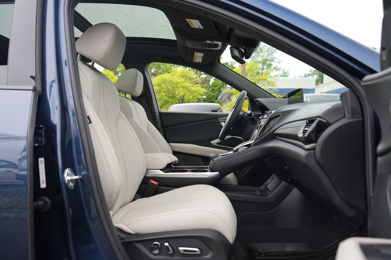 2025 Acura RDX SH-AWD