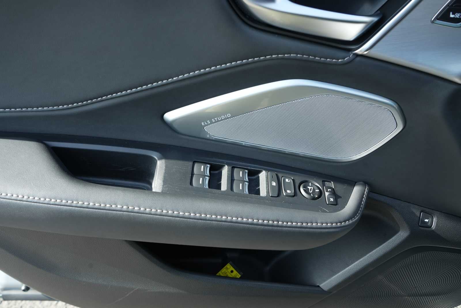 2023 Acura RDX SH-AWD w/Technology Package