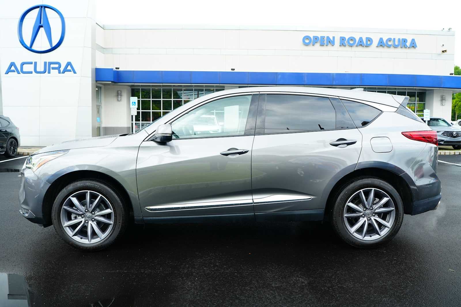 2023 Acura RDX SH-AWD w/Technology Package