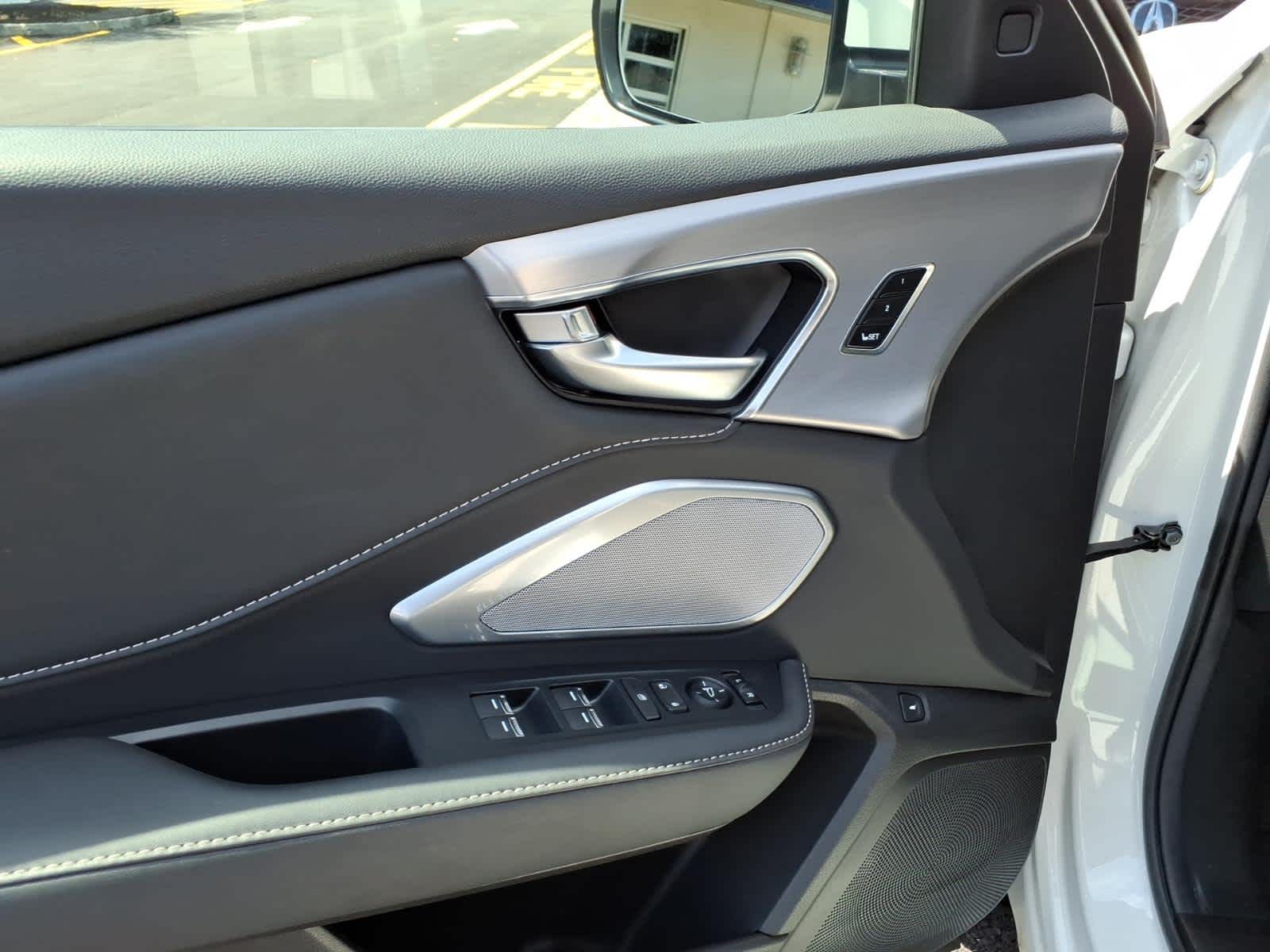 2025 Acura RDX SH-AWD w/Technology Package