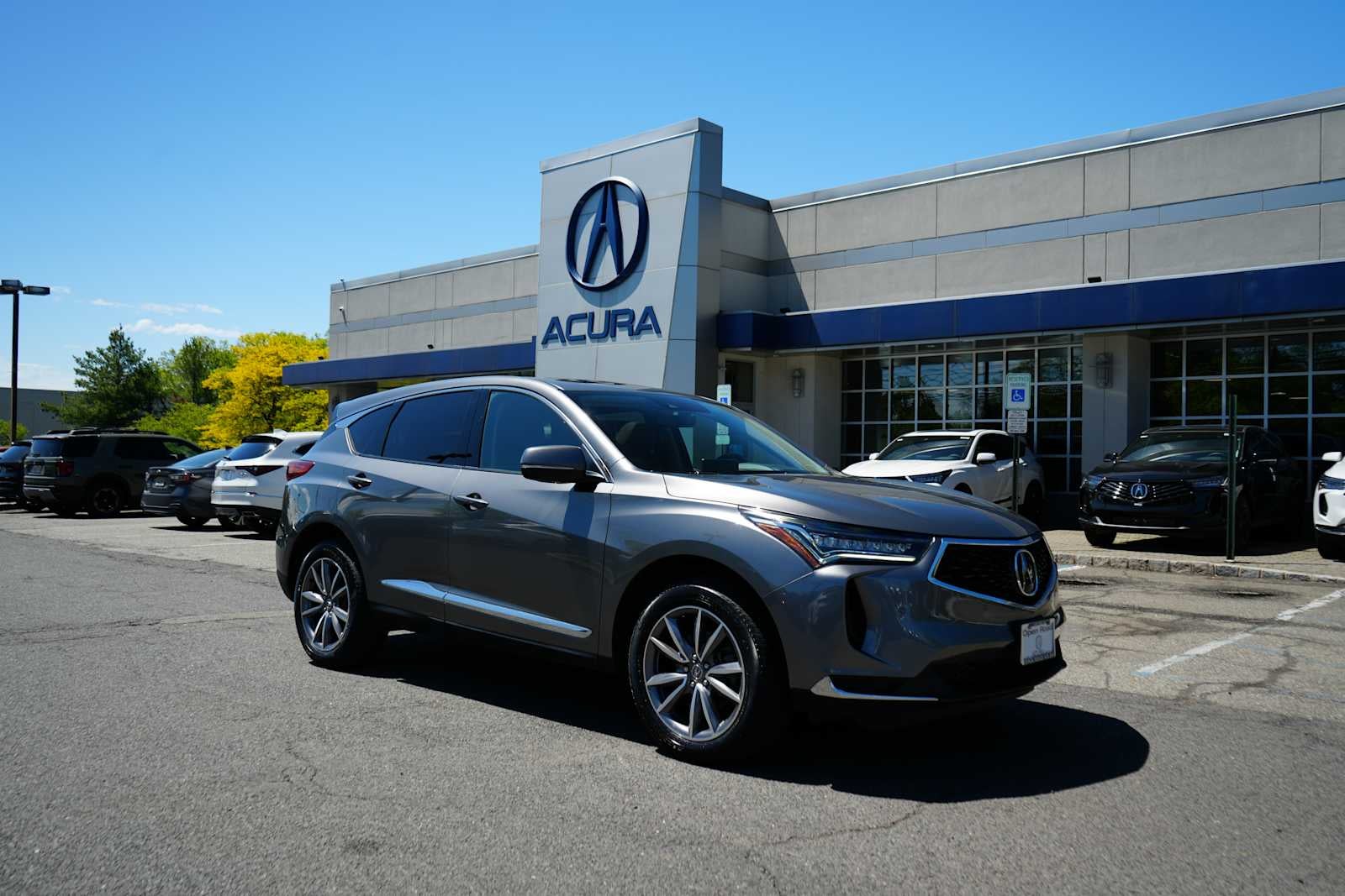 2023 Acura RDX SH-AWD w/Technology Package