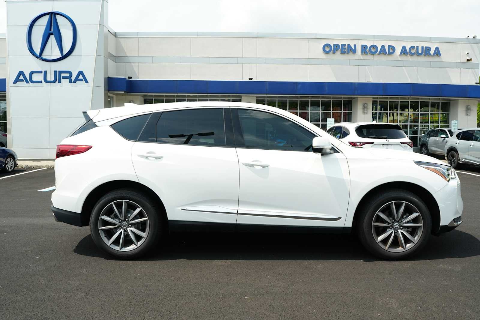 2024 Acura RDX SH-AWD w/Technology Package