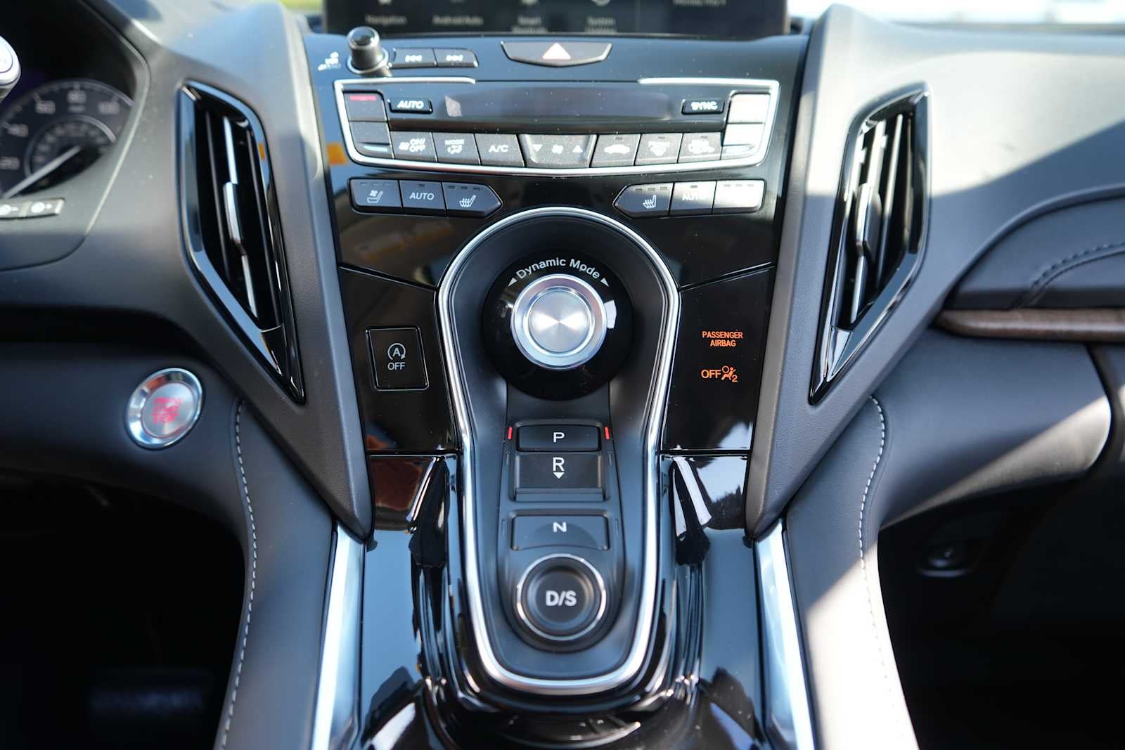 2024 Acura RDX SH-AWD w/Advance Package