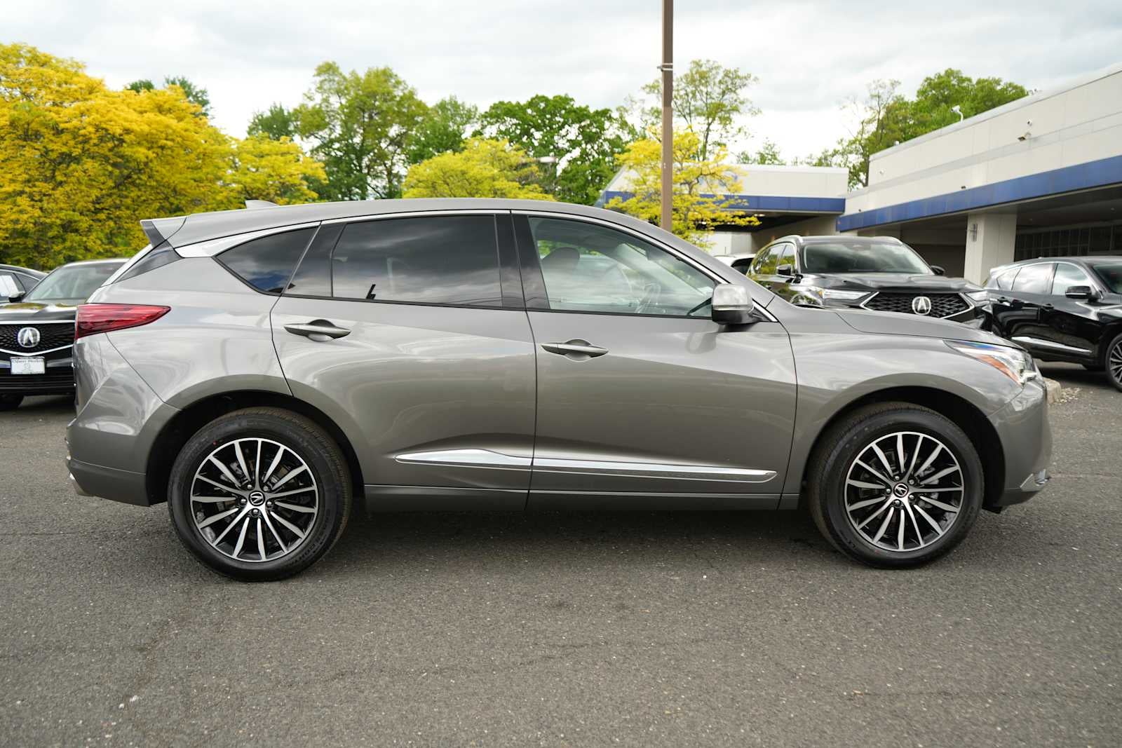 2026 Acura RDX SH-AWD w/Advance Package