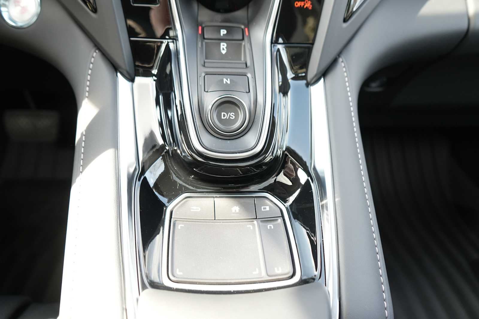 2026 Acura RDX SH-AWD w/Advance Package