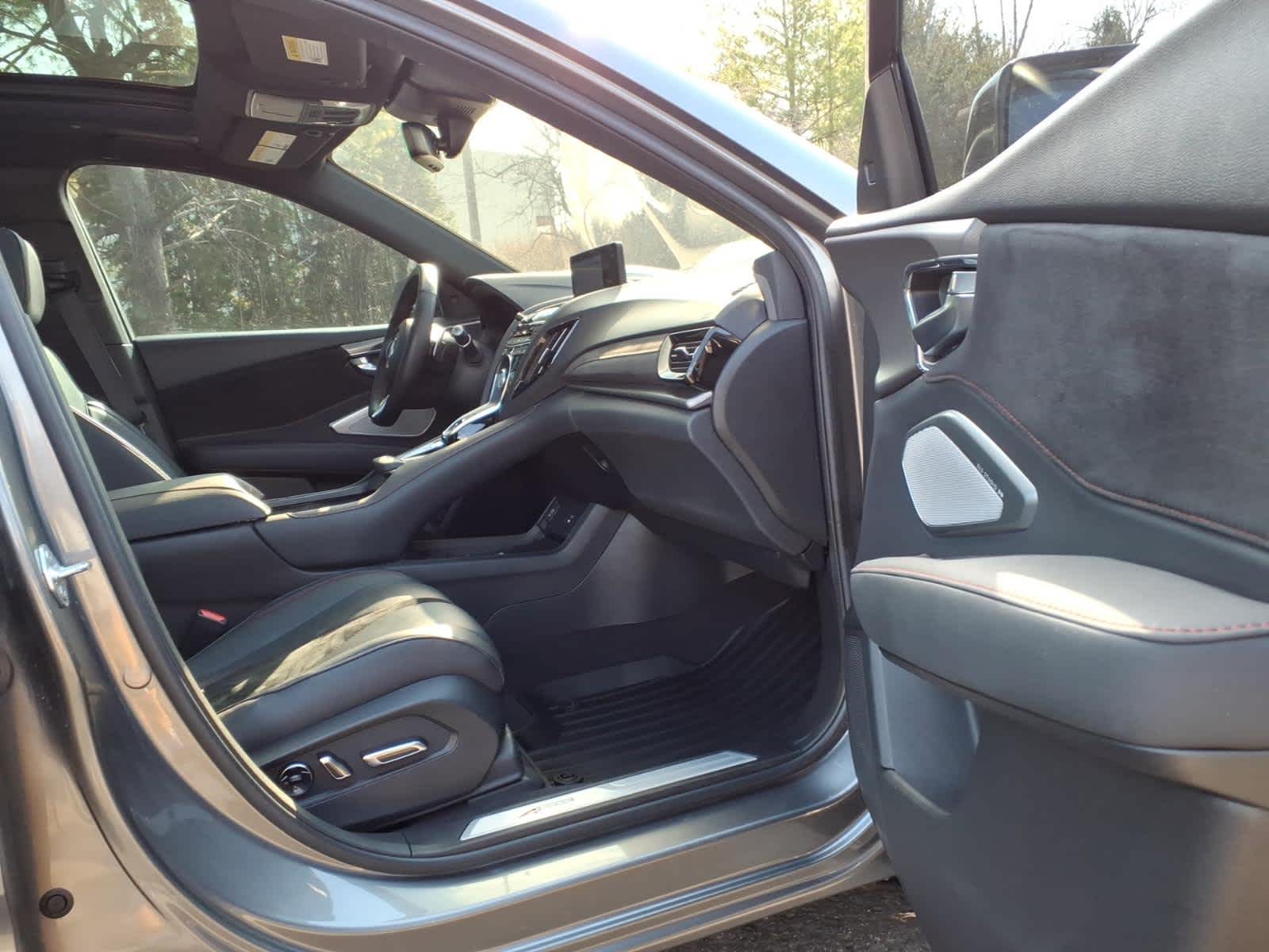 2023 Acura RDX SH-AWD w/A-Spec Advance Package