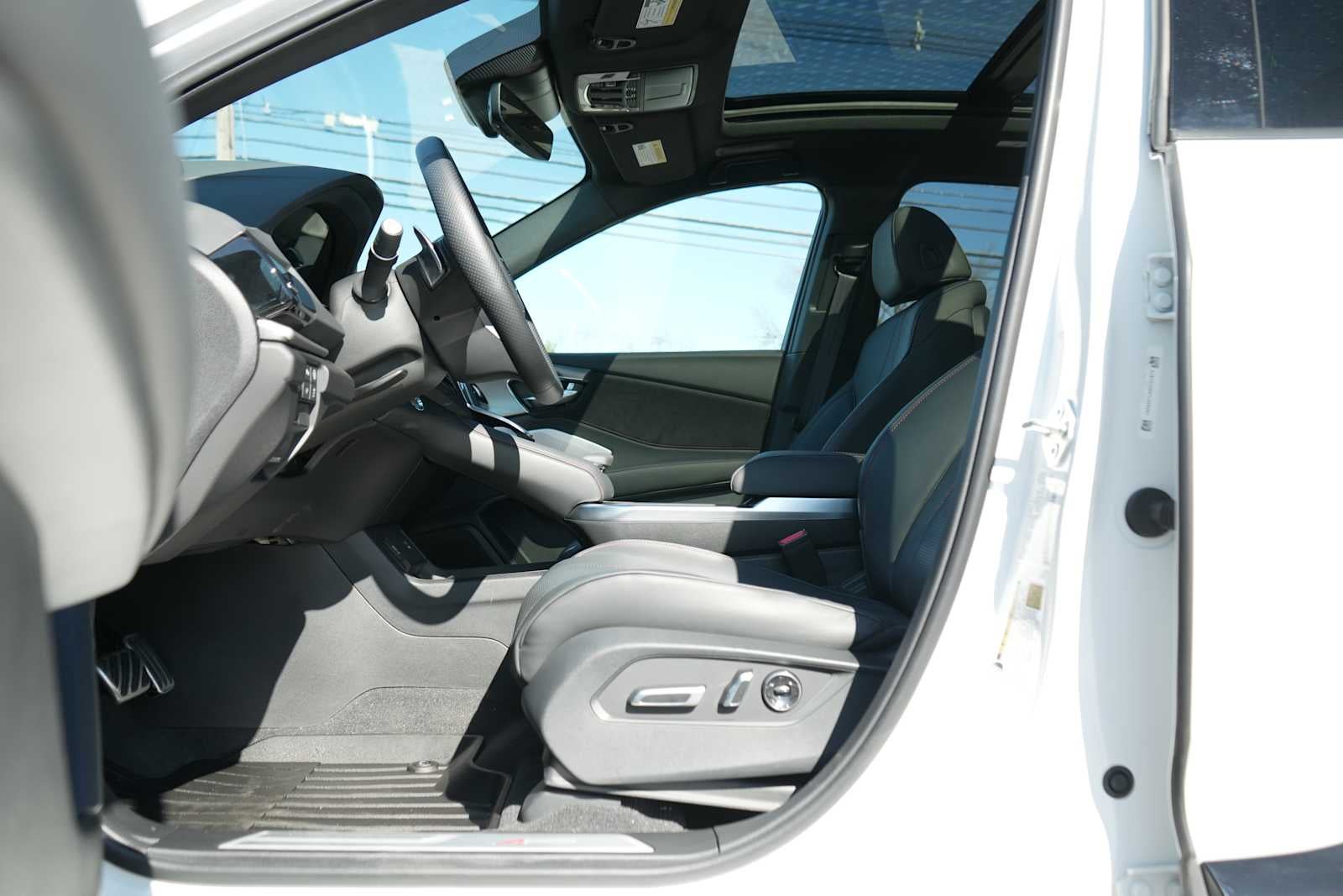 2026 Acura RDX SH-AWD w/A-Spec Advance Package