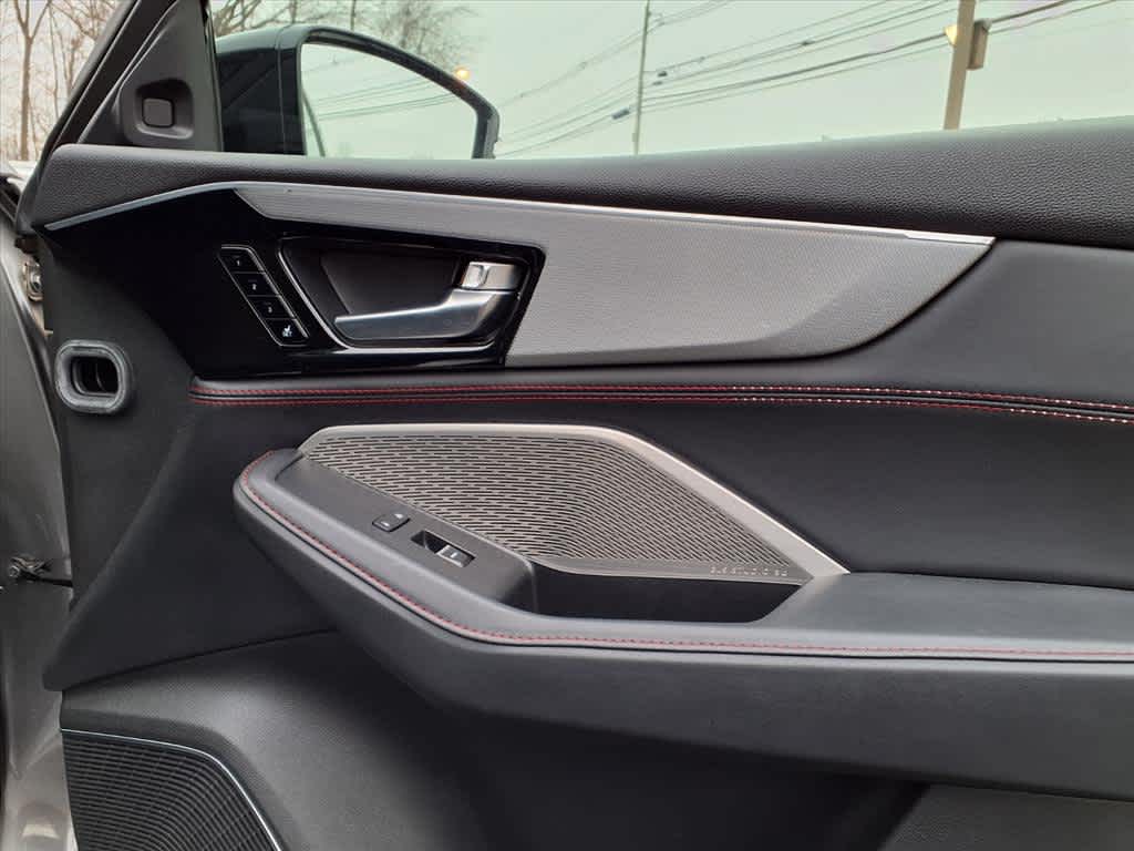 2023 Acura MDX SH-AWD w/A-Spec Package