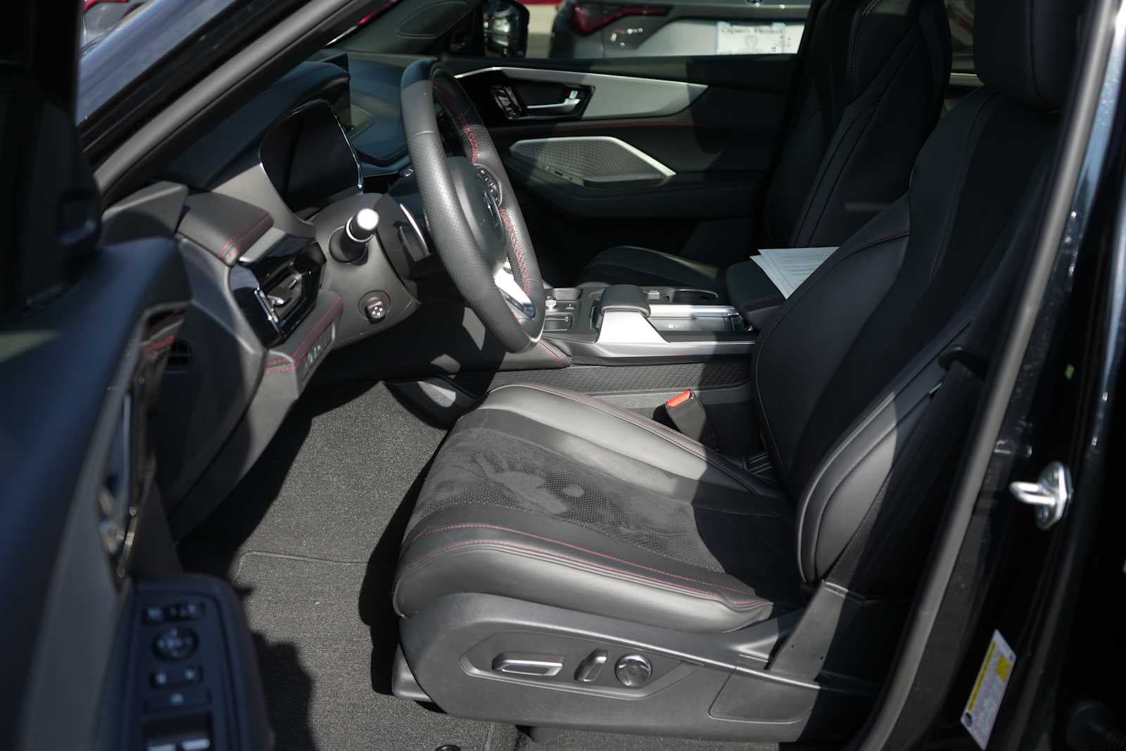 2024 Acura MDX SH-AWD w/A-Spec Package