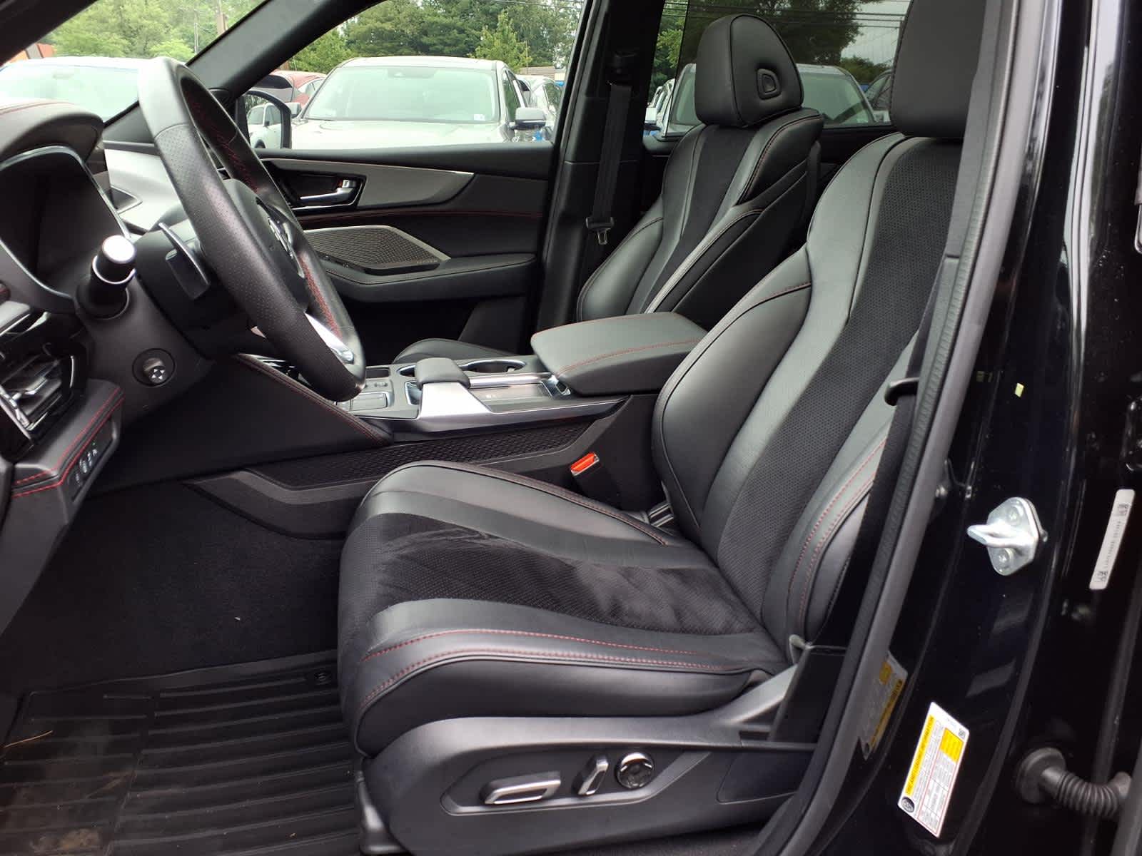 2024 Acura MDX SH-AWD w/A-Spec Package