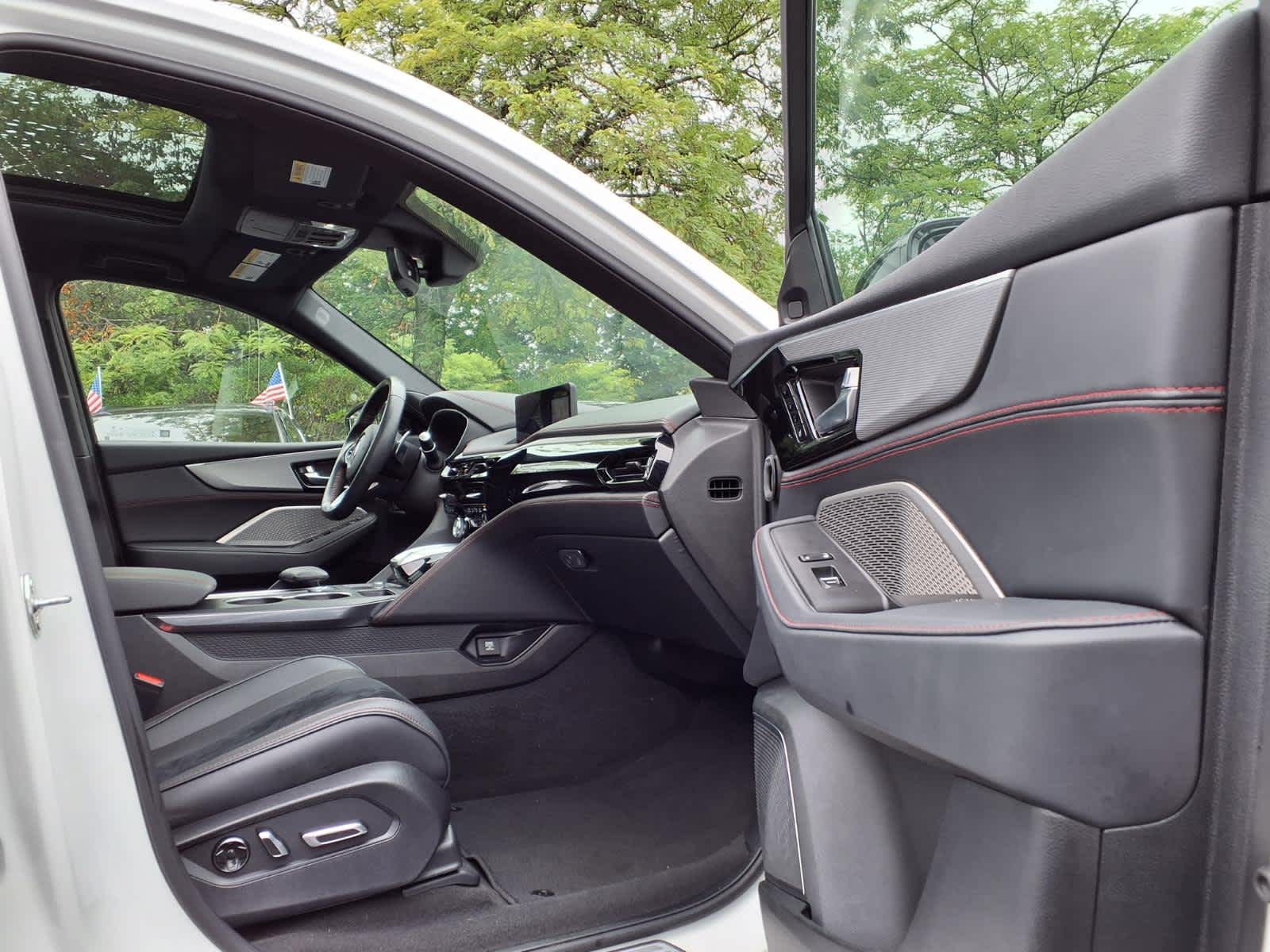 2023 Acura MDX SH-AWD w/A-Spec Package