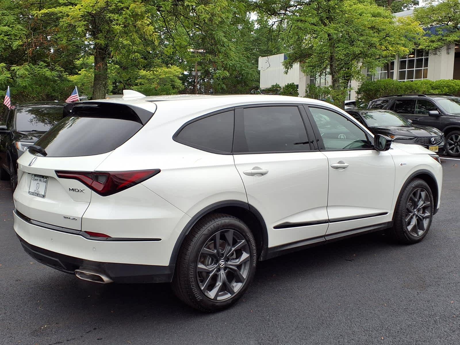 2023 Acura MDX SH-AWD w/A-Spec Package