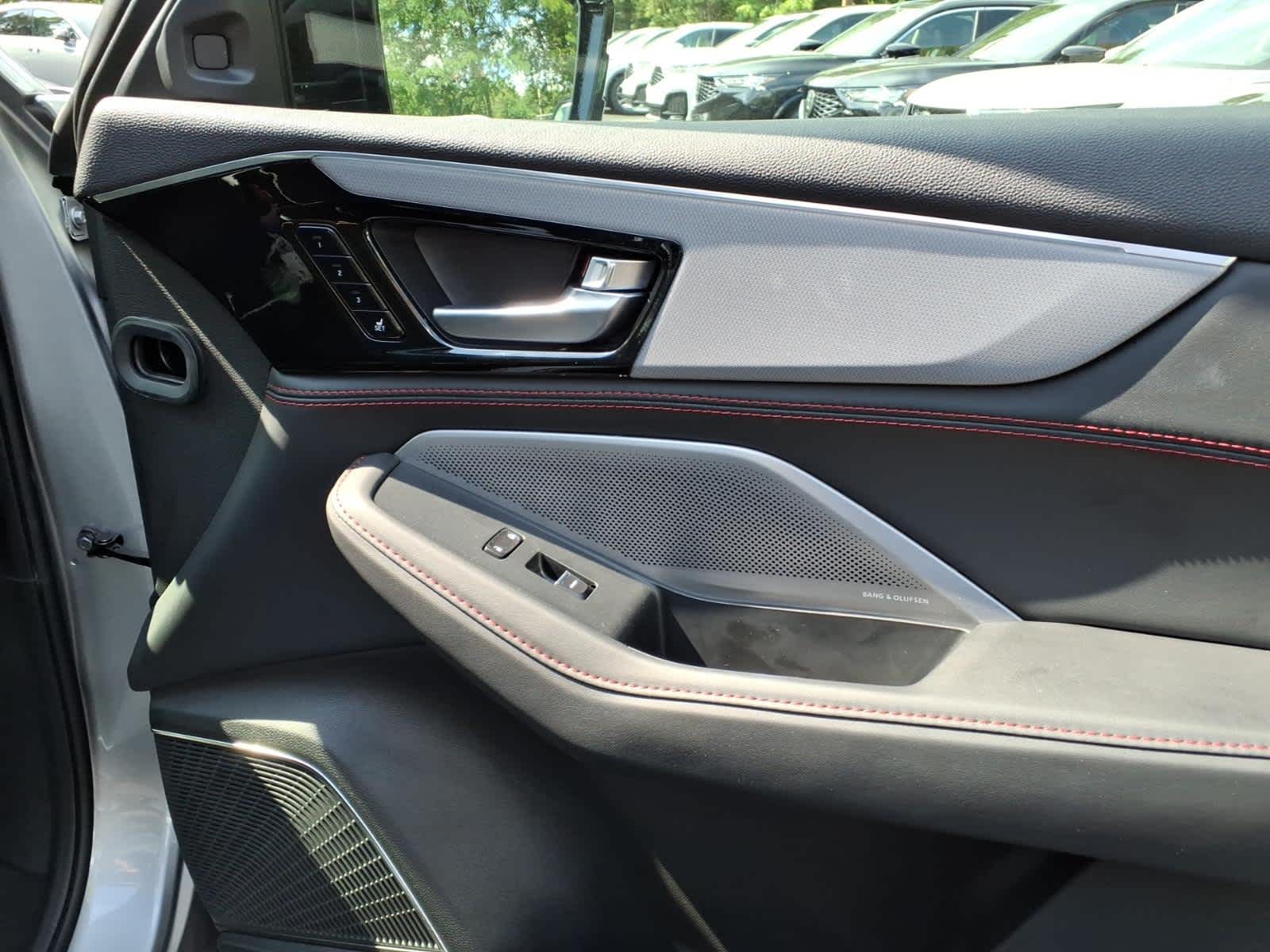 2026 Acura MDX SH-AWD w/A-Spec Package