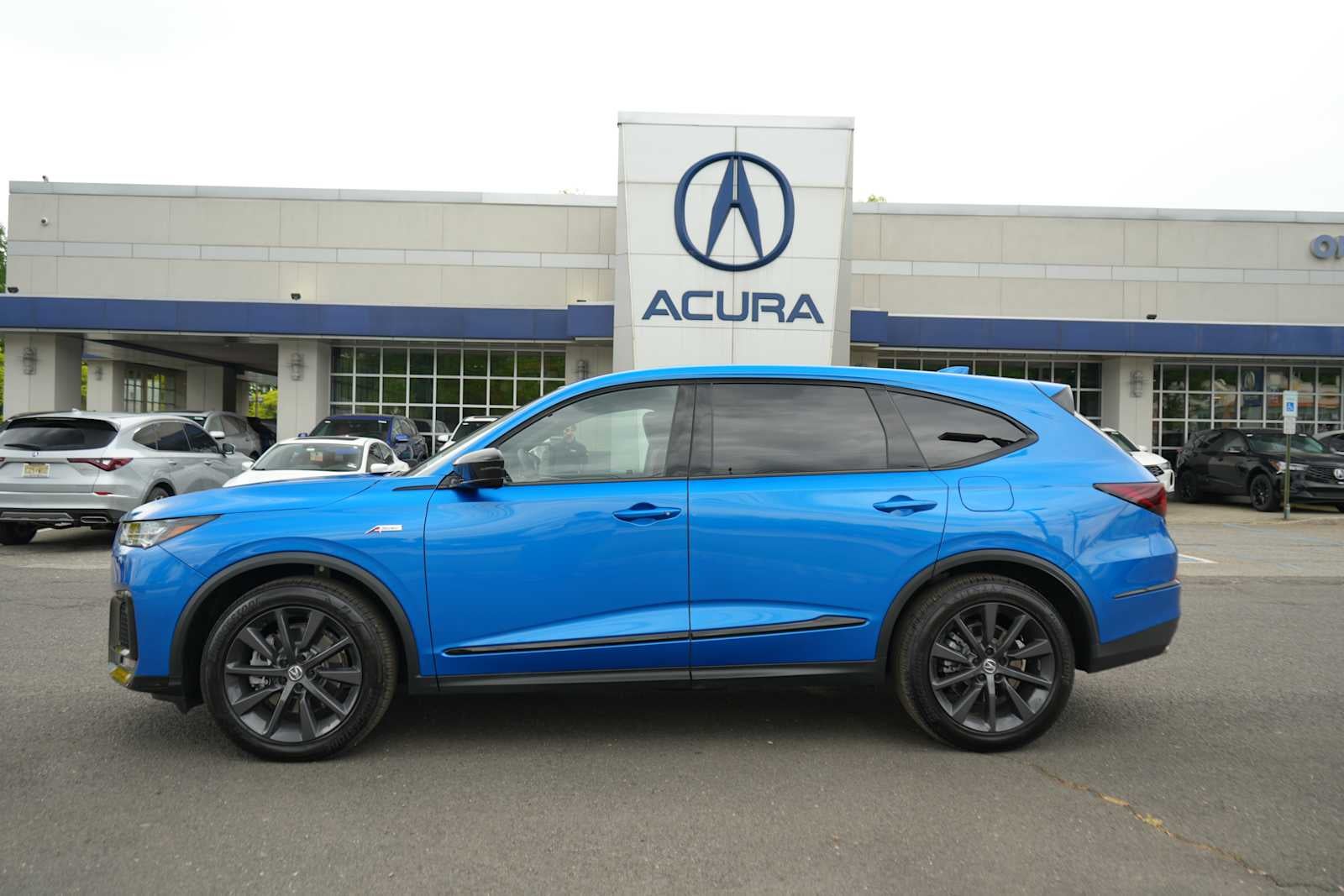 2026 Acura MDX SH-AWD w/A-Spec Package