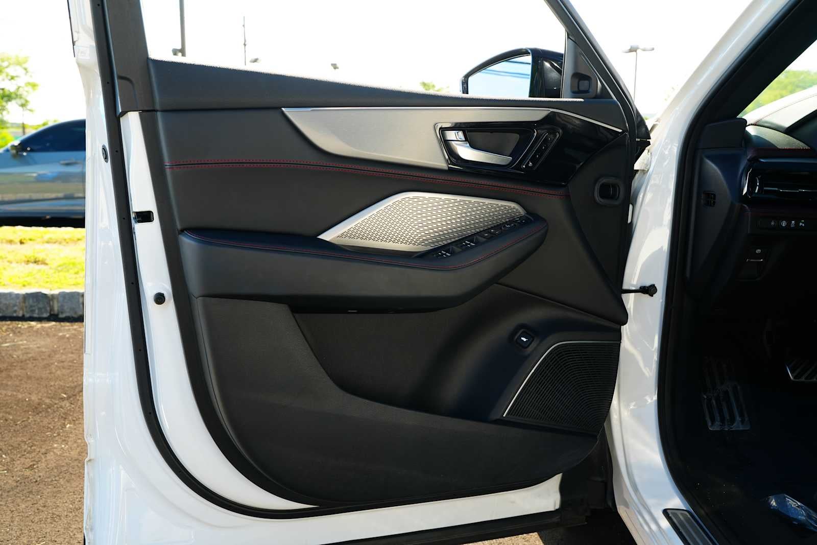 2023 Acura MDX SH-AWD w/A-Spec Package