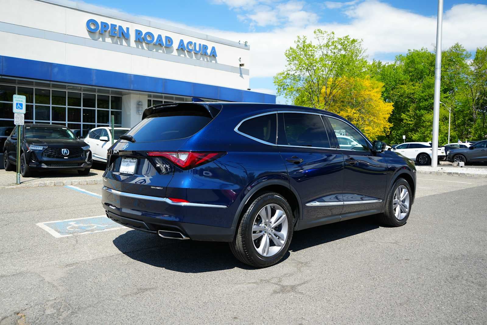 2024 Acura MDX SH-AWD