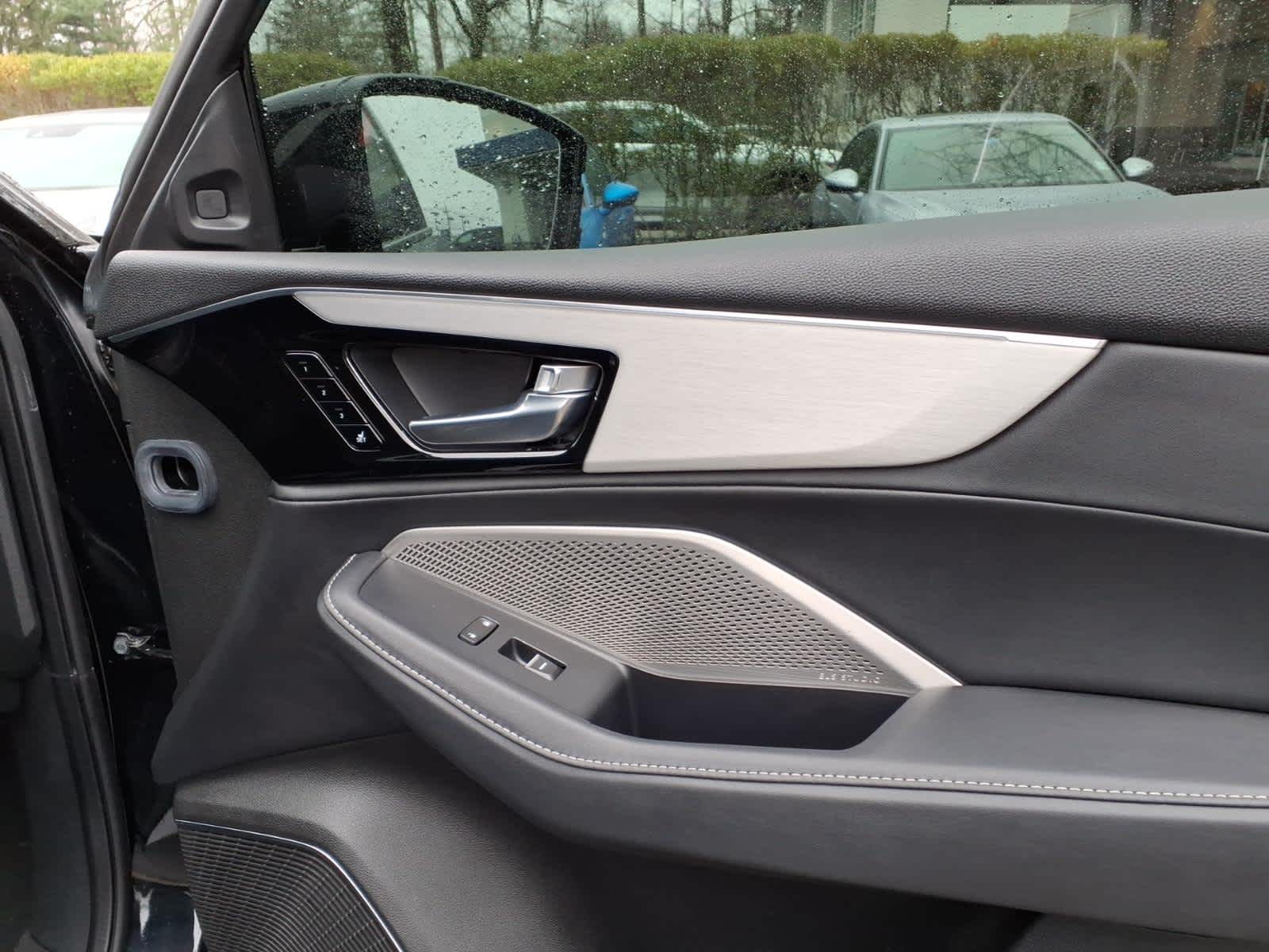 2024 Acura MDX SH-AWD w/Technology Package