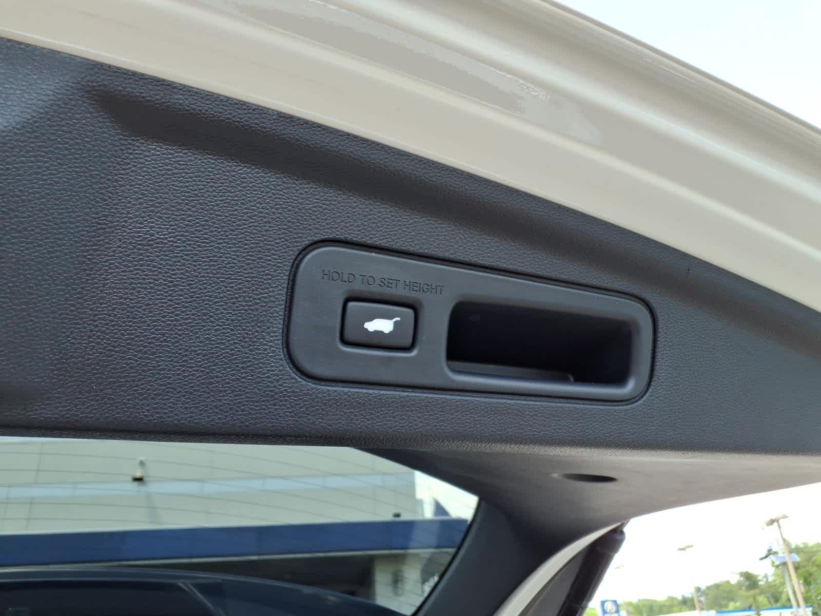 2024 Acura MDX SH-AWD w/Technology Package