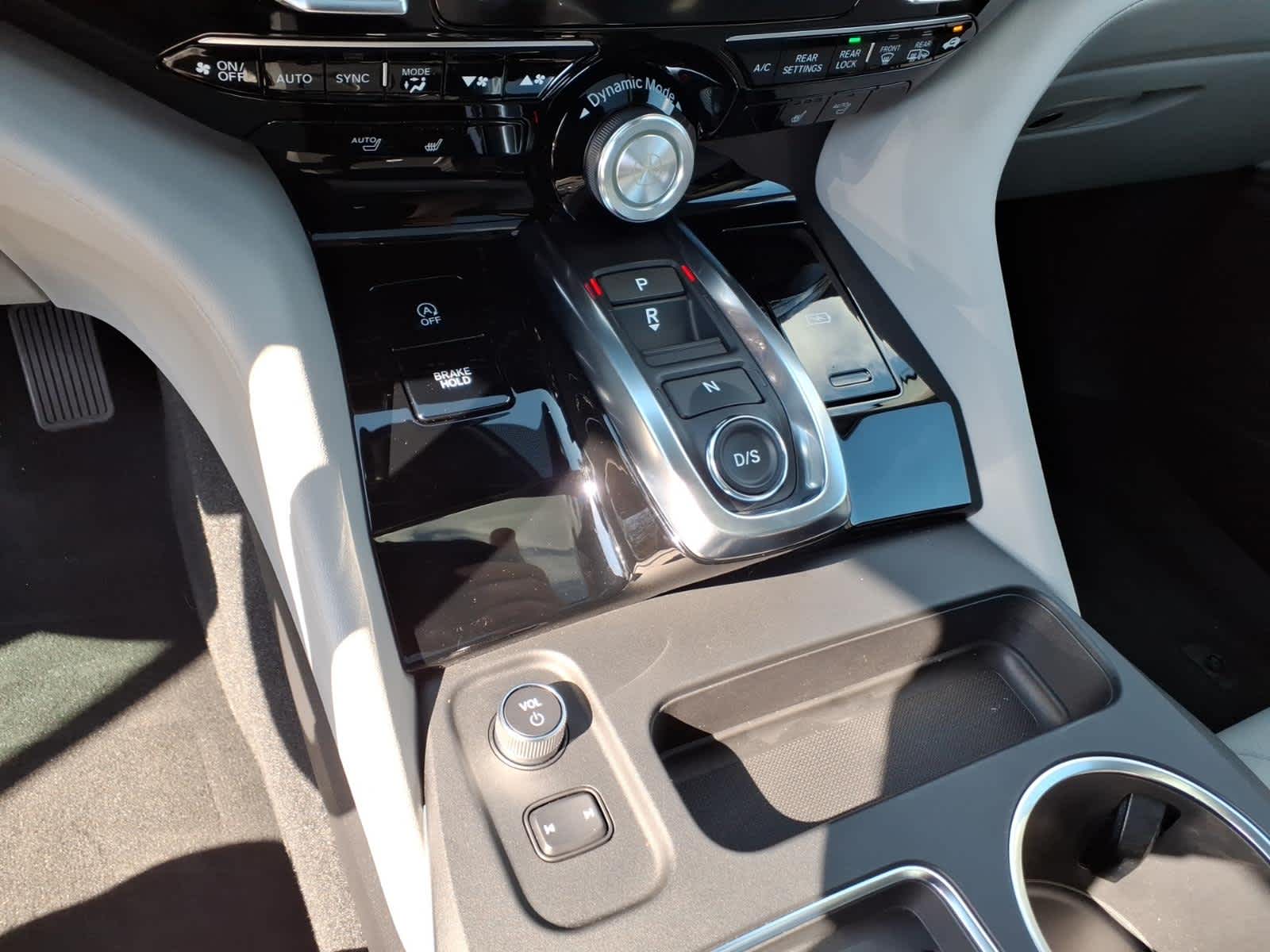 2025 Acura MDX SH-AWD w/Technology Package