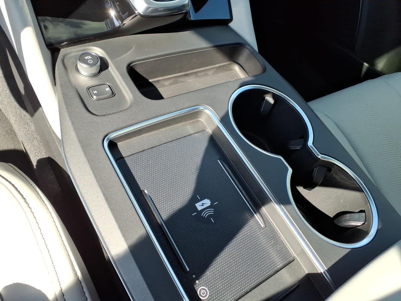 2025 Acura MDX SH-AWD w/Technology Package