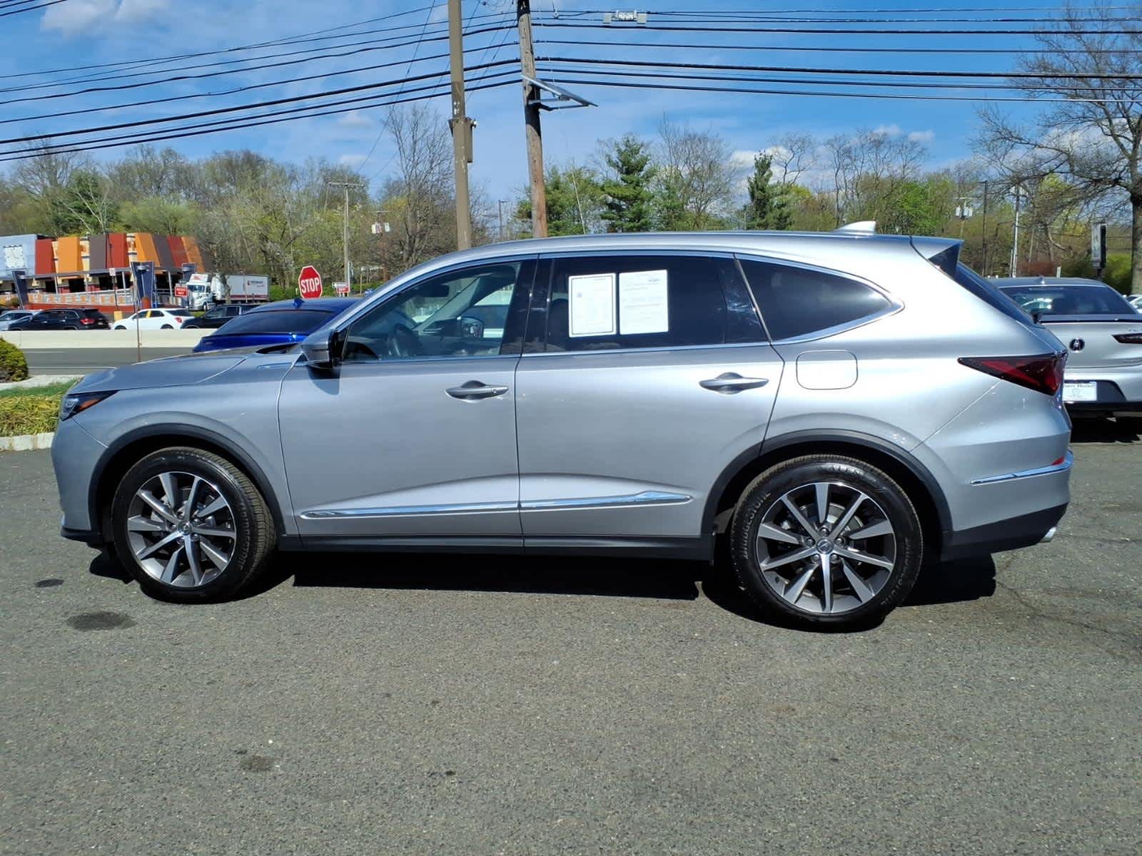 2025 Acura MDX SH-AWD w/Technology Package