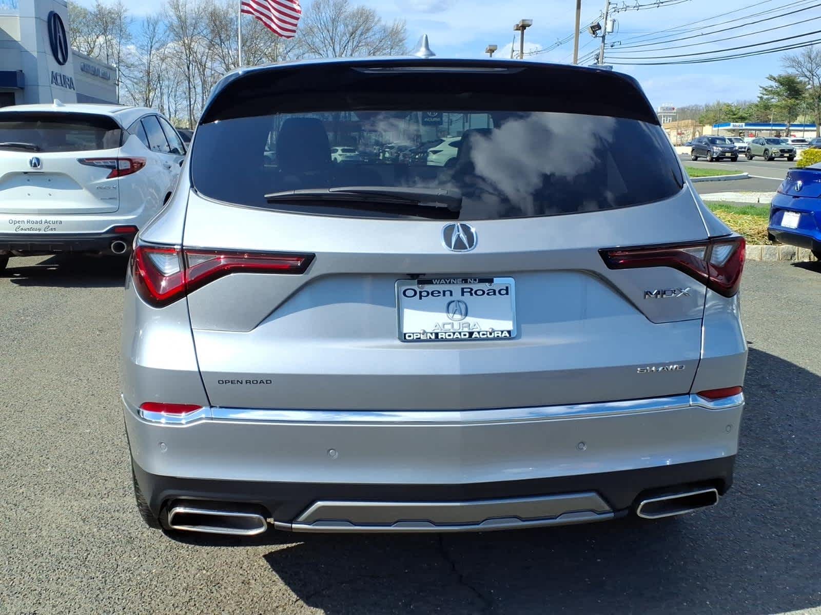 2025 Acura MDX SH-AWD w/Technology Package