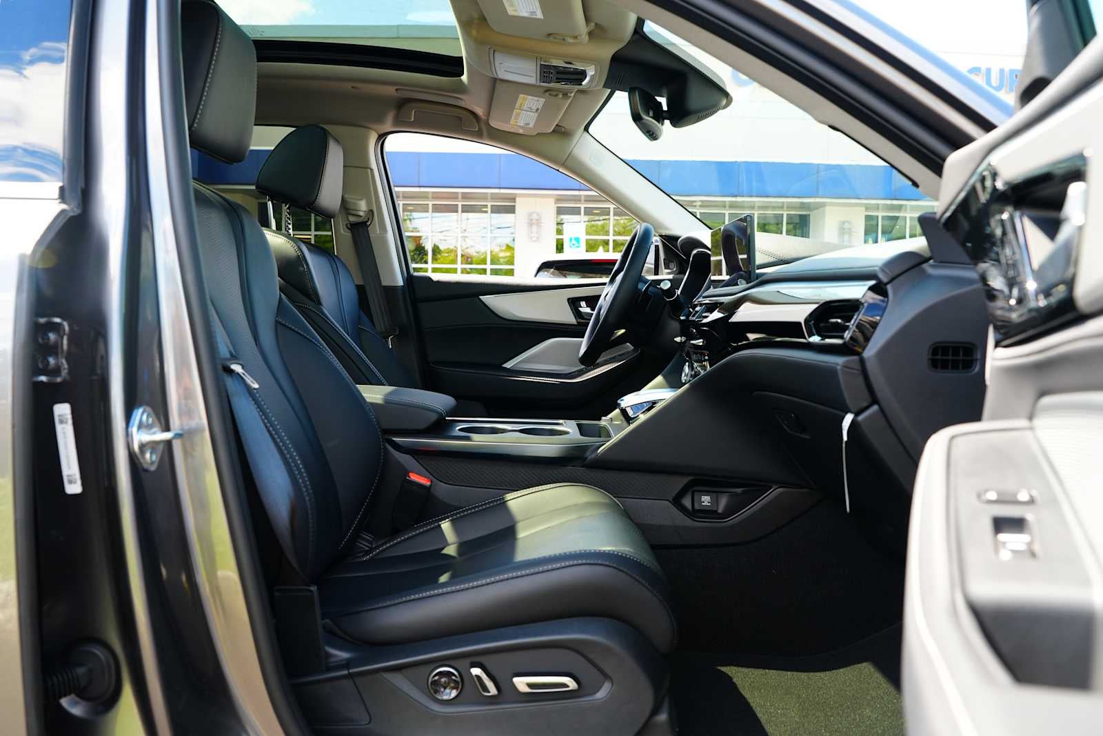 2026 Acura MDX SH-AWD w/Technology Package