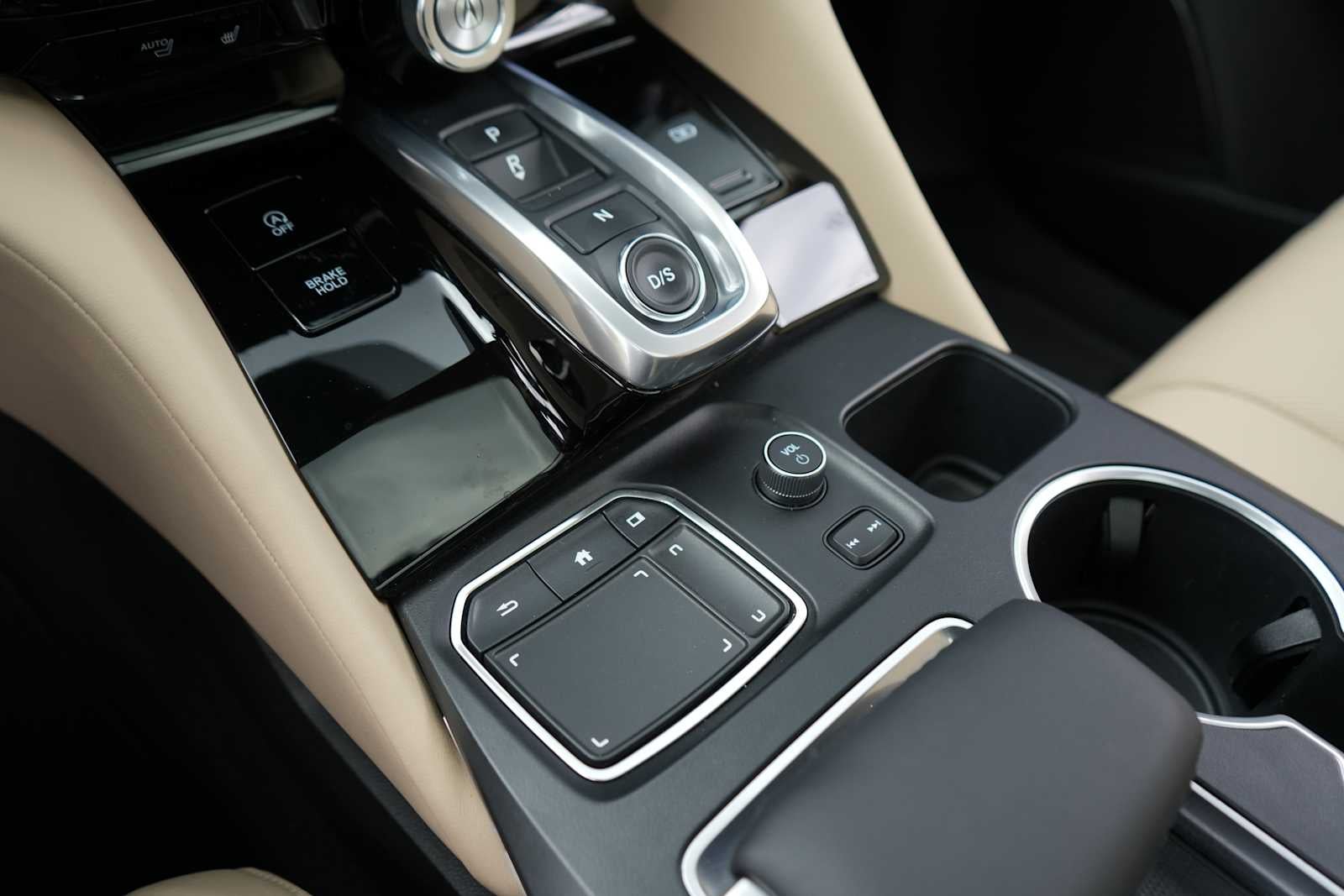 2023 Acura MDX SH-AWD w/Technology Package