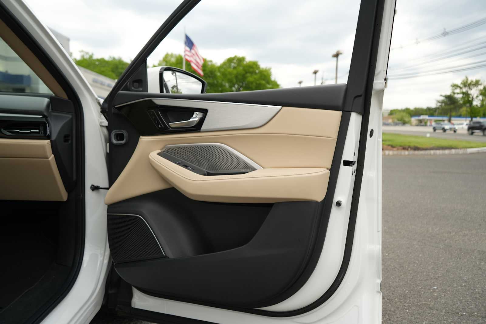 2023 Acura MDX SH-AWD w/Technology Package