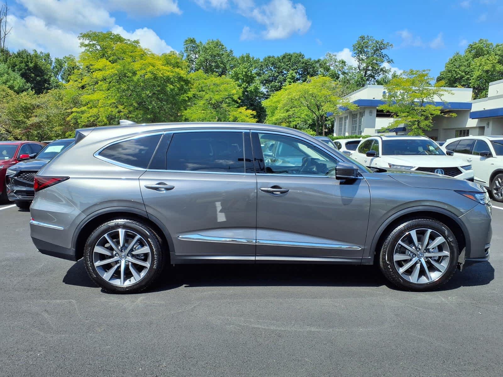 2026 Acura MDX SH-AWD w/Technology Package