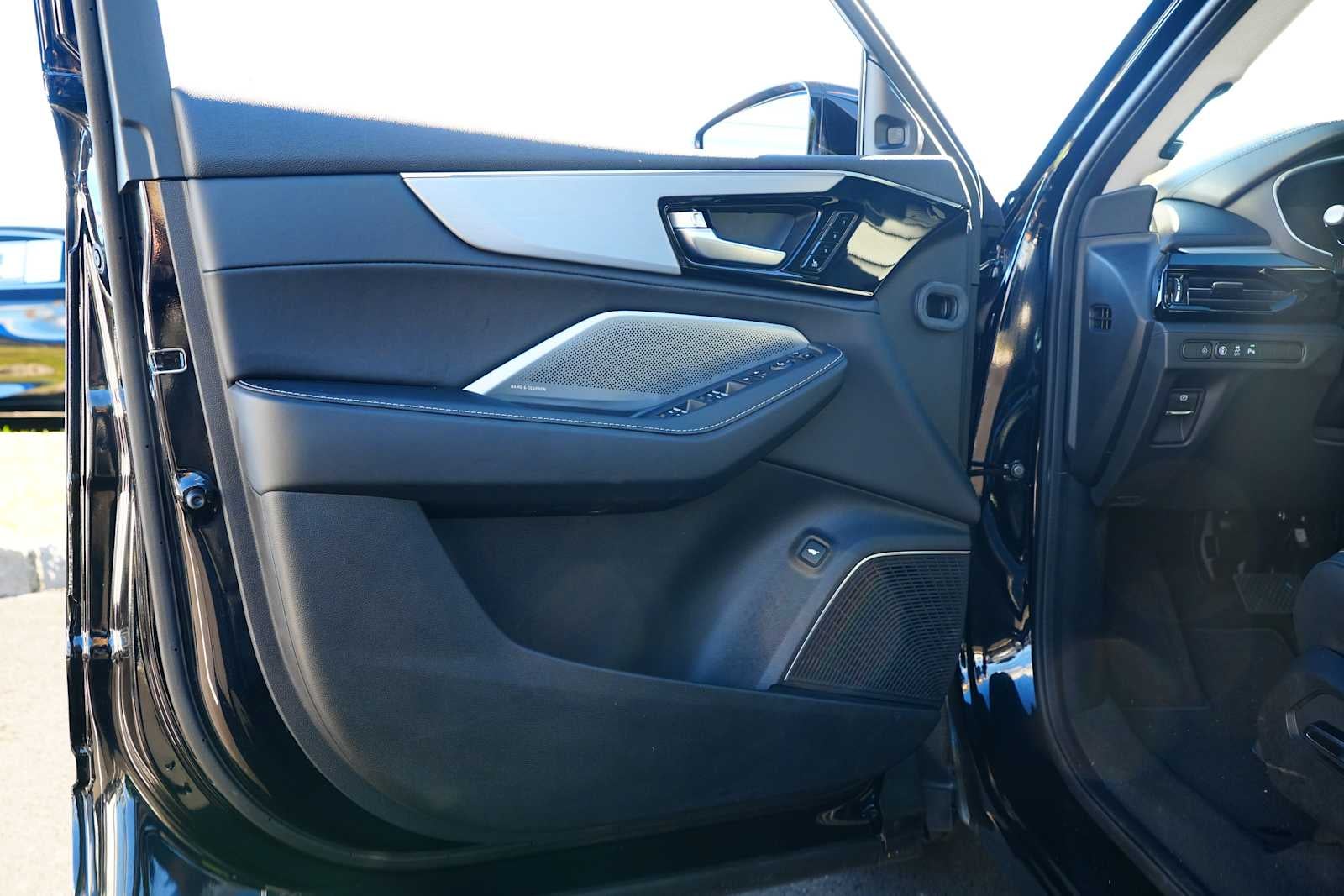 2026 Acura MDX SH-AWD w/Technology Package