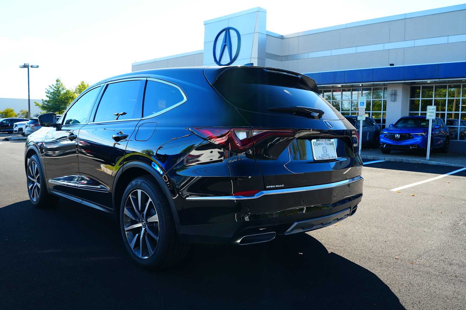 2026 Acura MDX SH-AWD w/Technology Package