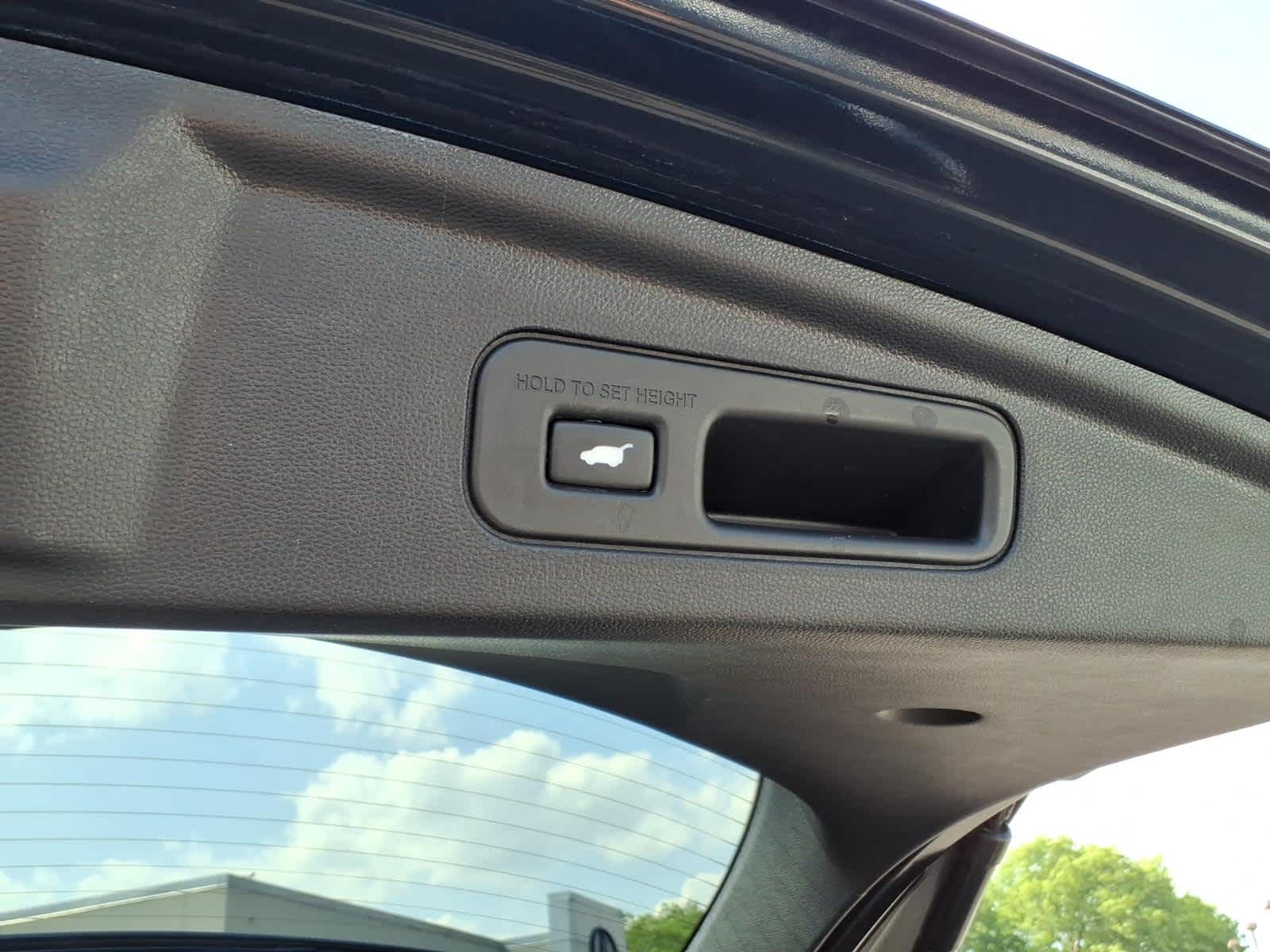 2024 Acura MDX SH-AWD w/Technology Package