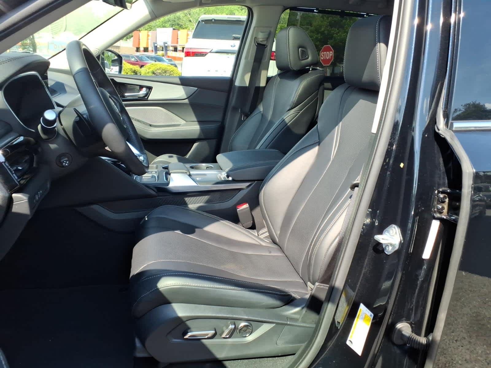 2024 Acura MDX SH-AWD w/Technology Package