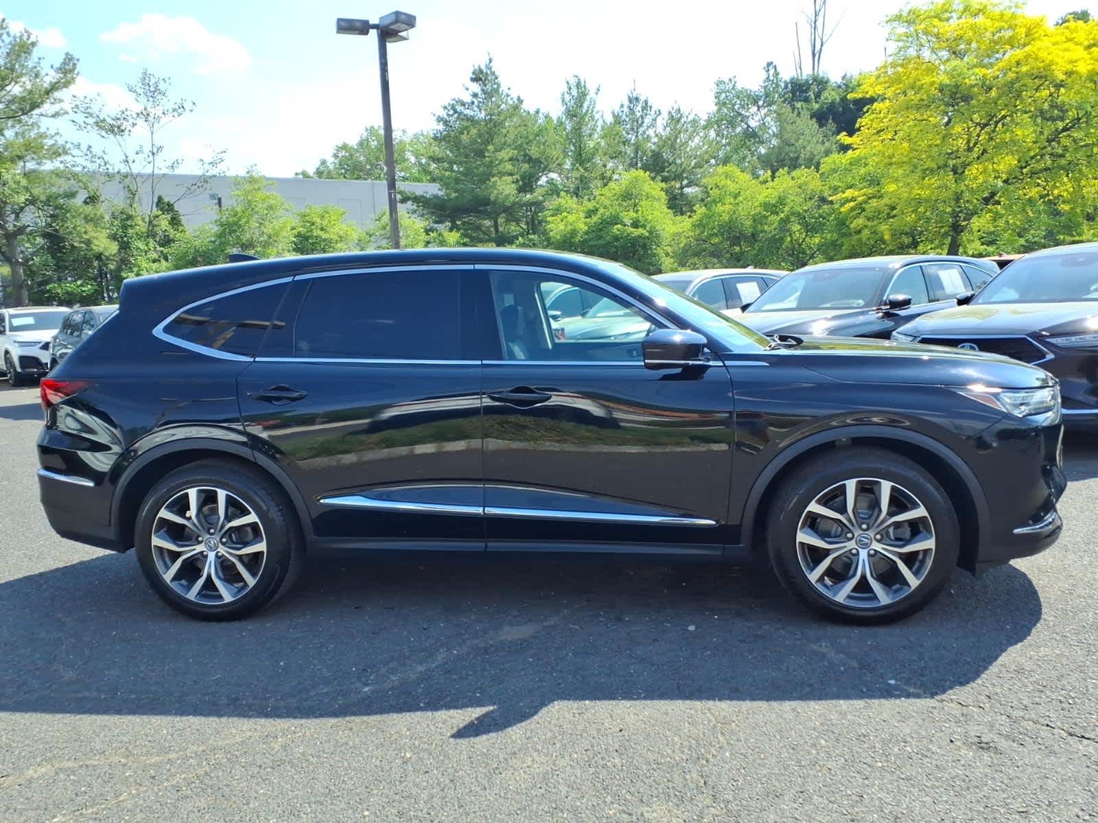 2024 Acura MDX SH-AWD w/Technology Package