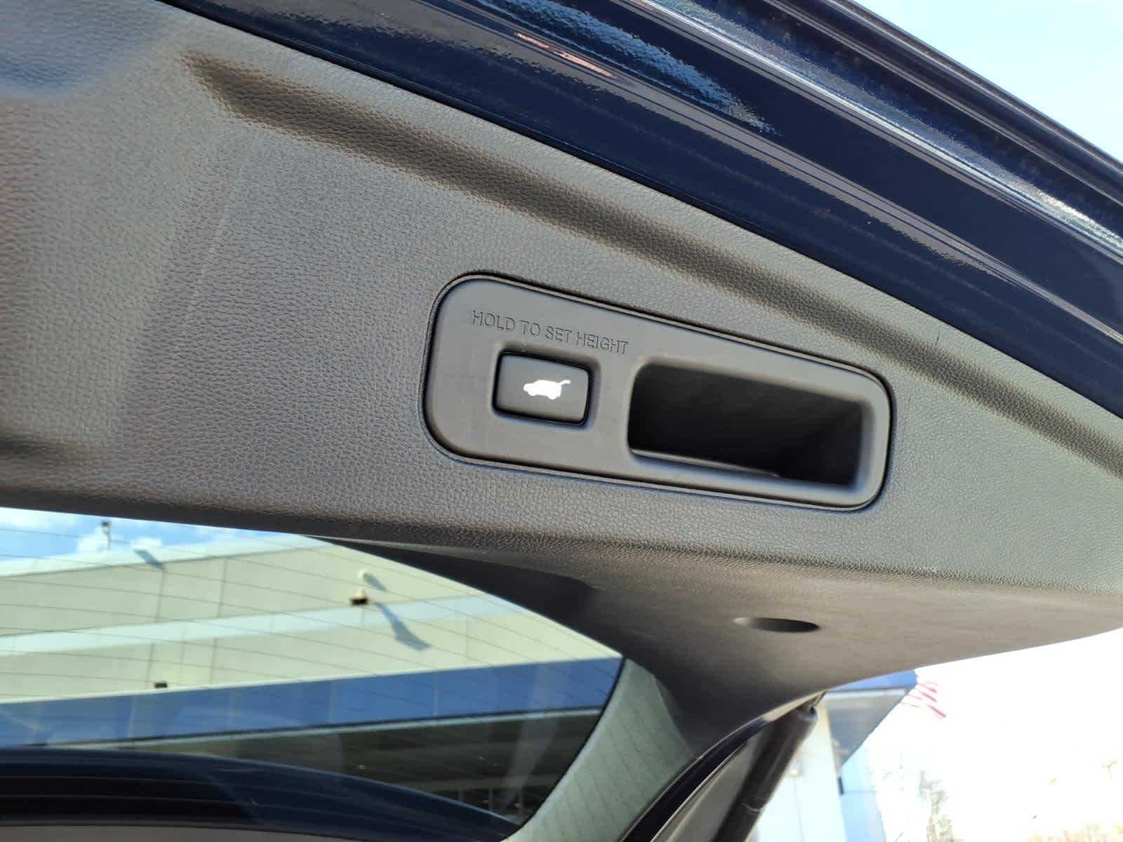 2024 Acura MDX SH-AWD w/Technology Package