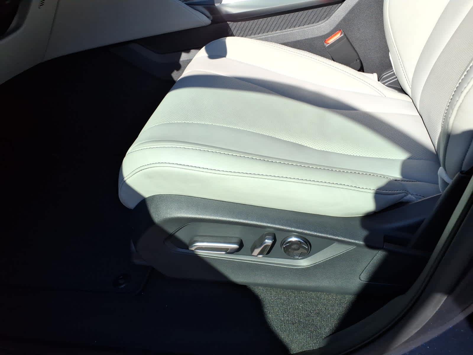 2024 Acura MDX SH-AWD w/Technology Package