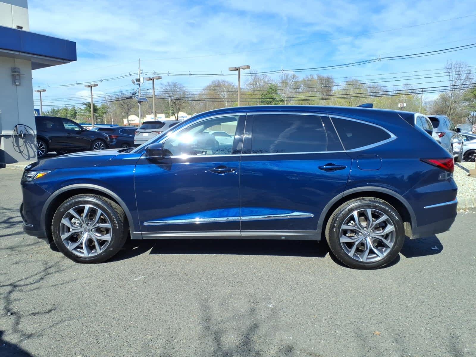 2024 Acura MDX SH-AWD w/Technology Package