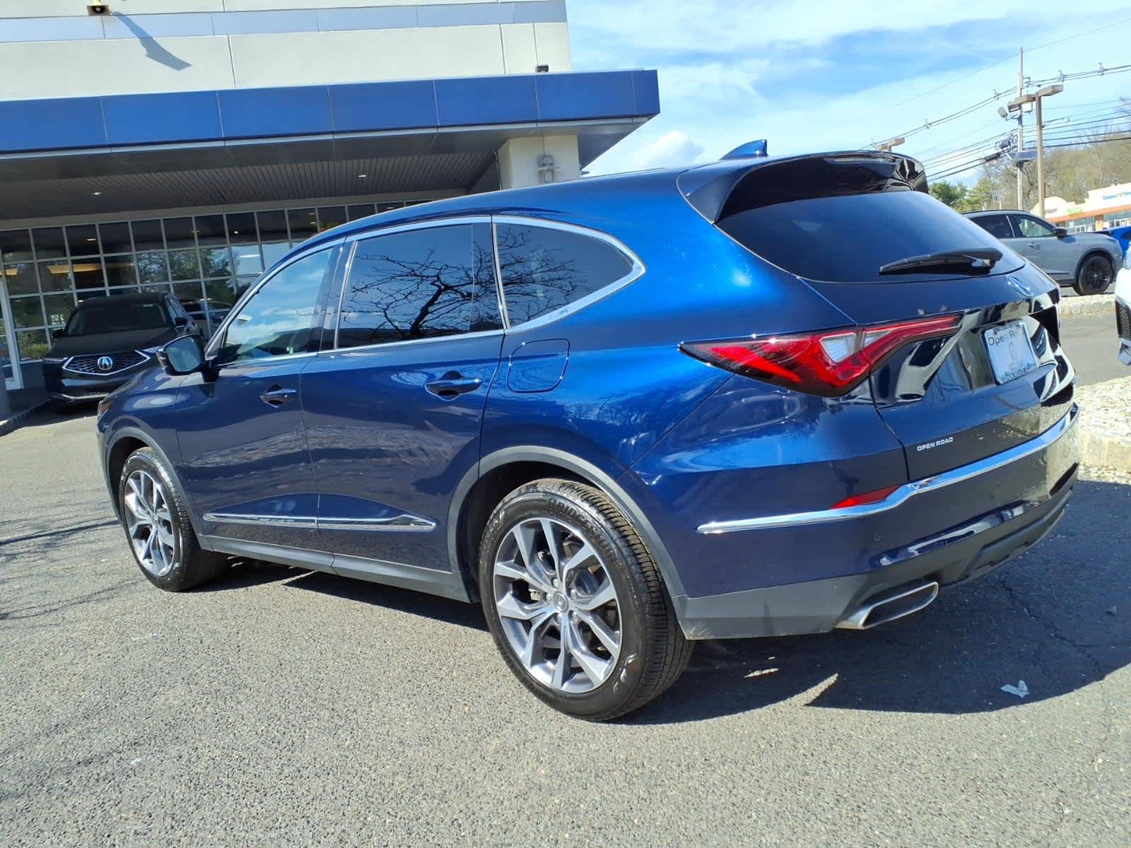 2024 Acura MDX SH-AWD w/Technology Package