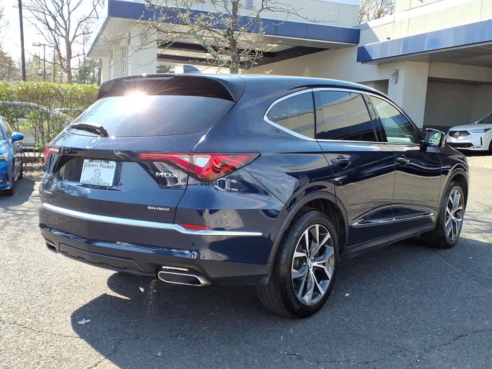 2024 Acura MDX SH-AWD w/Technology Package