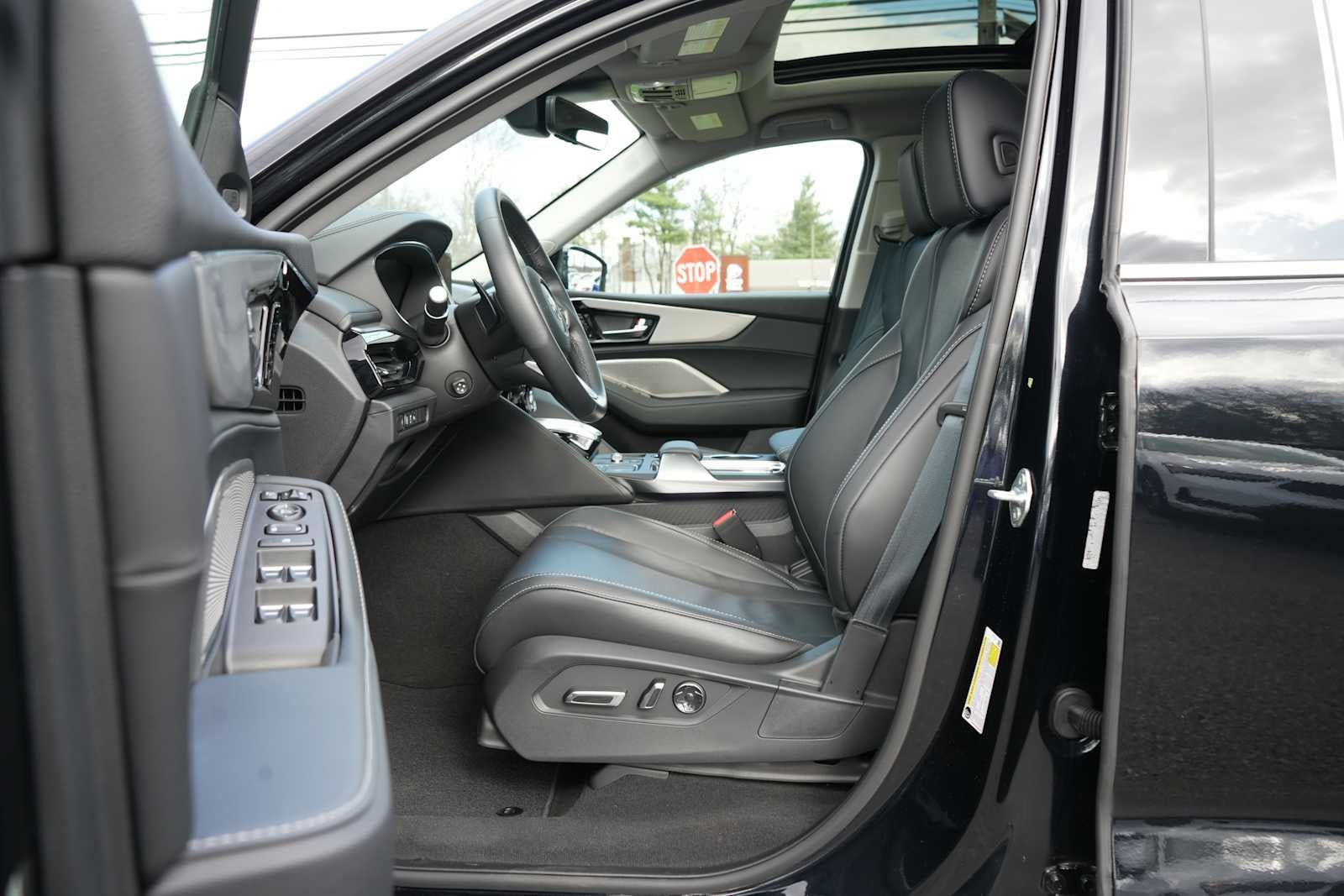 2024 Acura MDX SH-AWD w/Technology Package