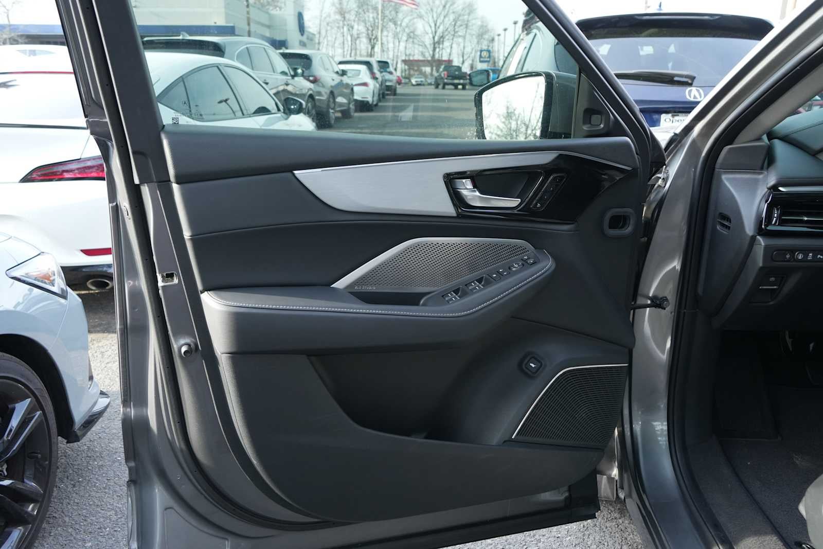 2024 Acura MDX SH-AWD w/Technology Package