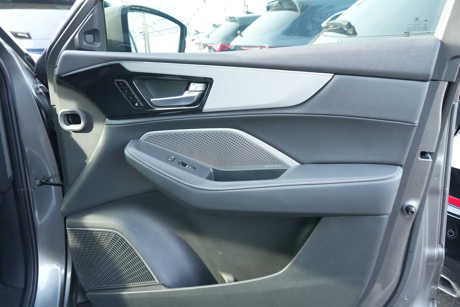 2024 Acura MDX SH-AWD w/Technology Package