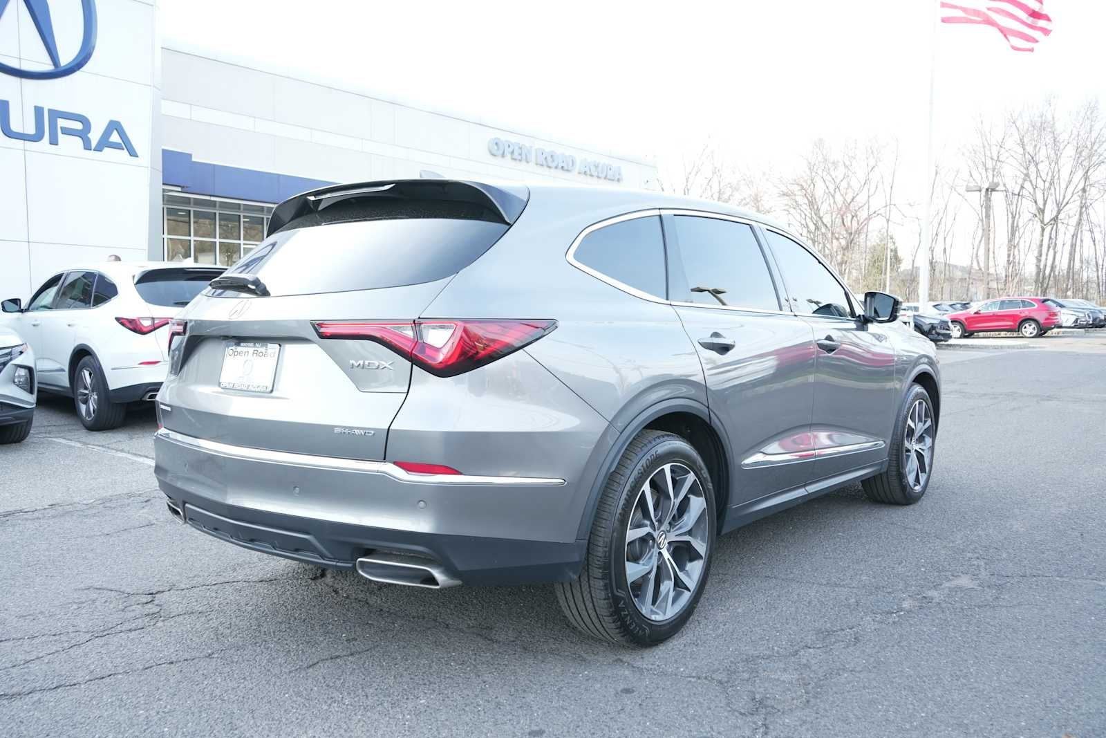 2024 Acura MDX SH-AWD w/Technology Package