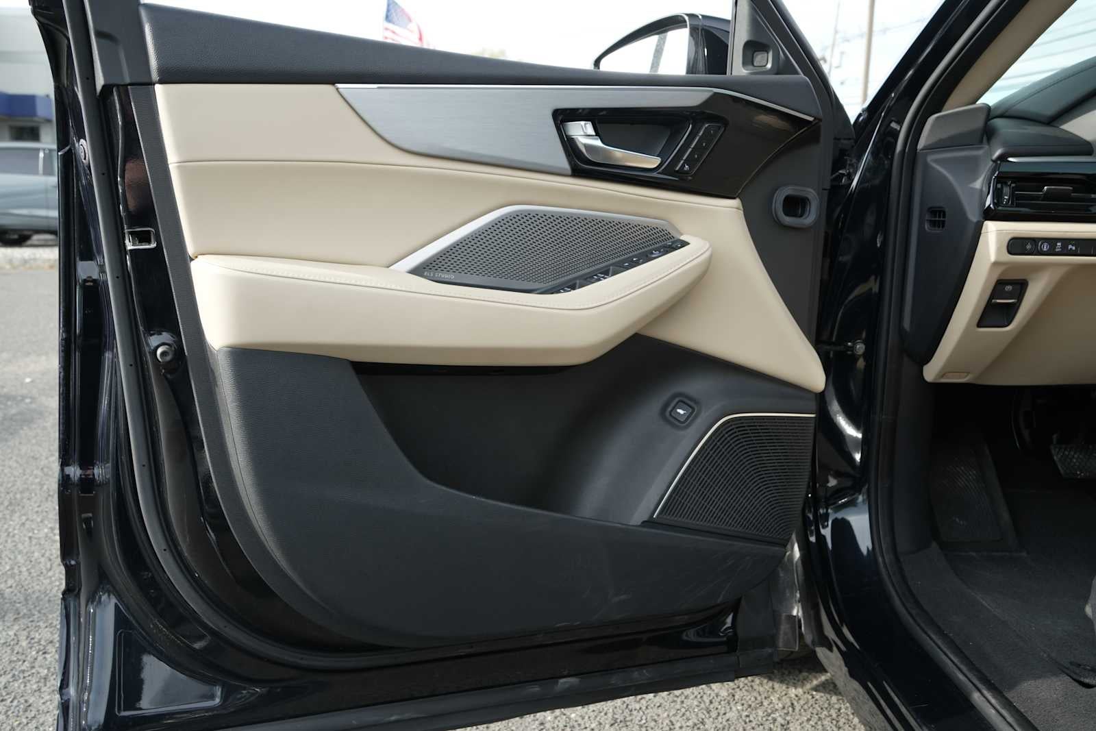 2024 Acura MDX SH-AWD w/Technology Package
