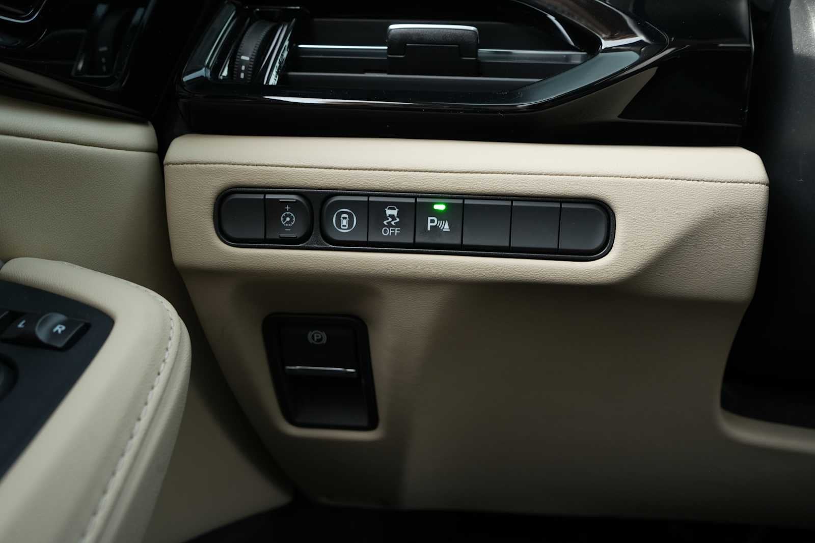 2024 Acura MDX SH-AWD w/Technology Package