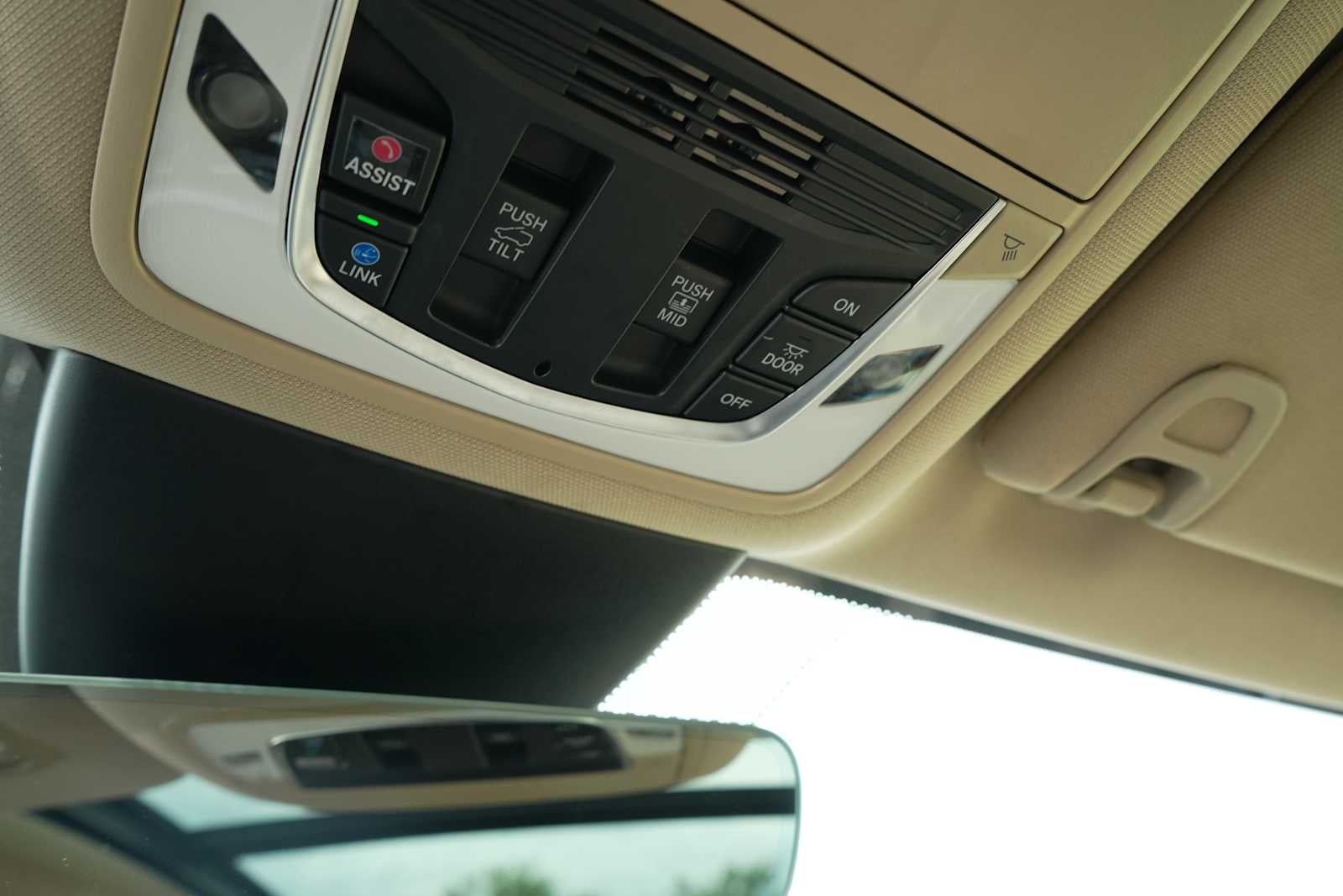 2024 Acura MDX SH-AWD w/Technology Package